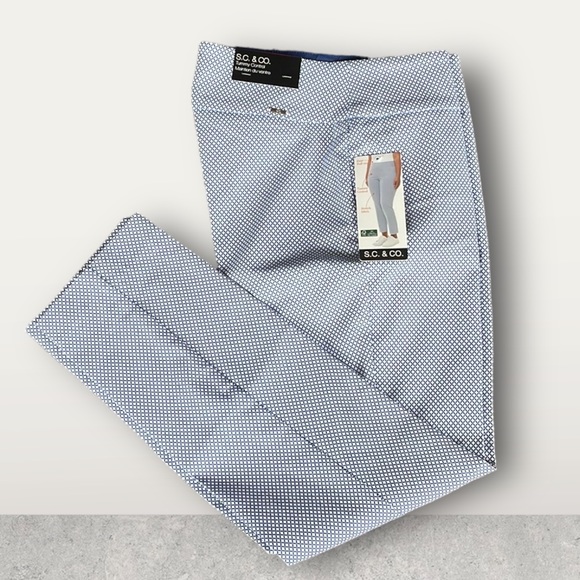 S.C. & CO - Pull On Ankle Pants - Picture 3 of 5